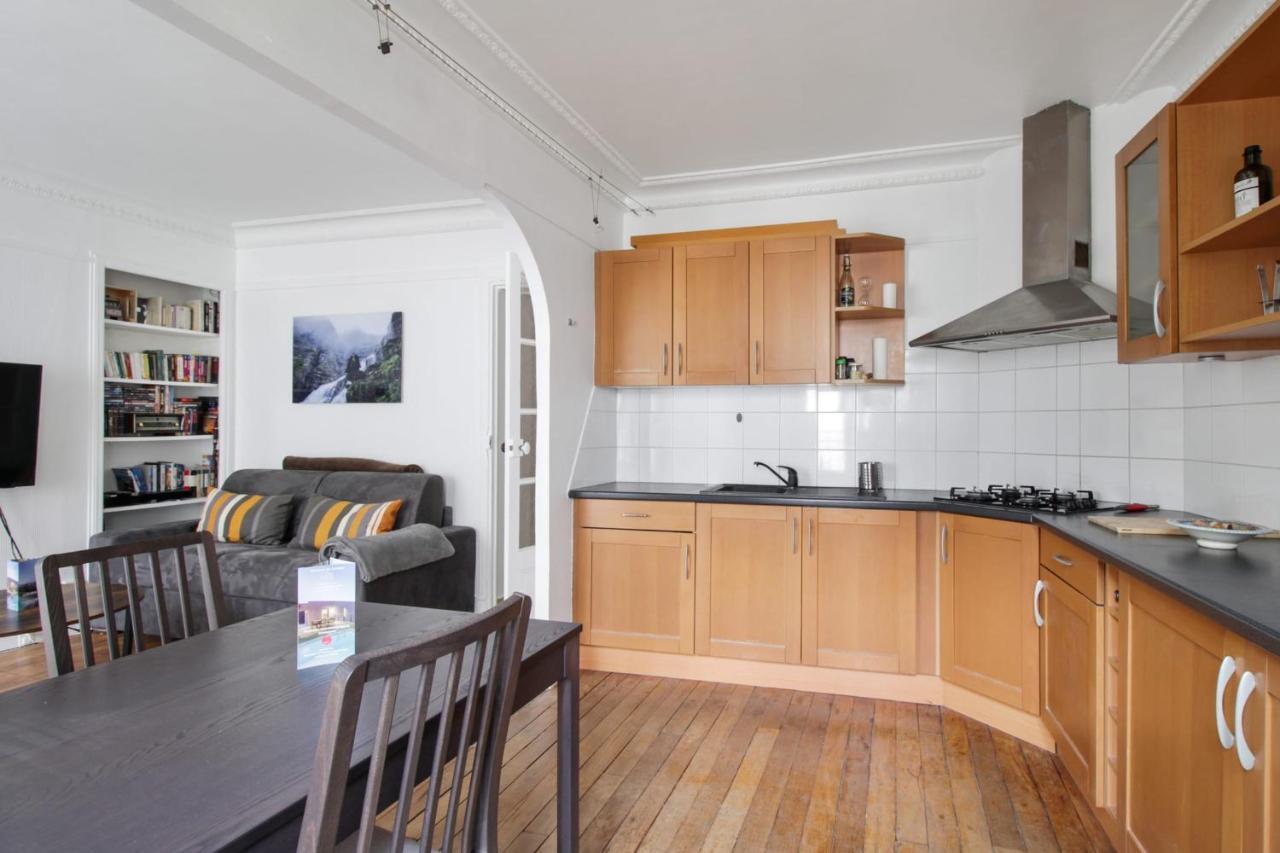Charming Flat With Balcony In The Centre Of Paris - Welkeys Appartamento Esterno foto